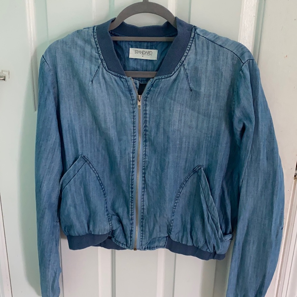 Bomber jacket